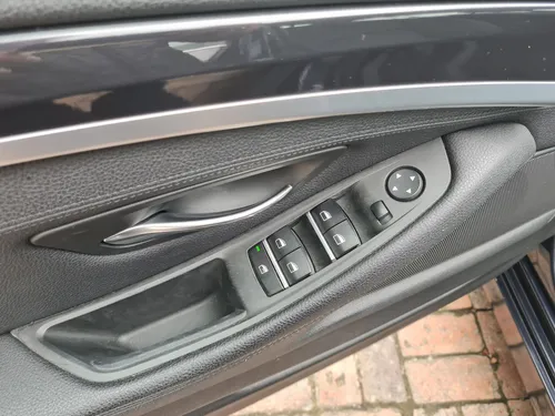 Bmw Serie 5 520i 2.0cc Tp Aa 4x2