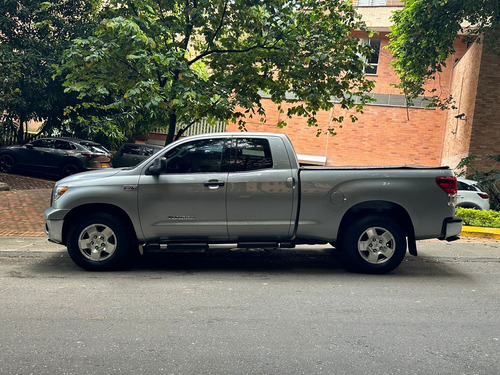 Toyota Tundra 5.7 Sr5 Double Cab