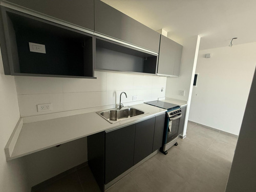 Departamento En Moreno Center