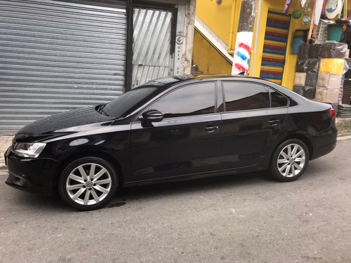Imagem 1 de 8 de Volkswagen Jetta 2.0 Comfortline Flex 4p Tiptronic