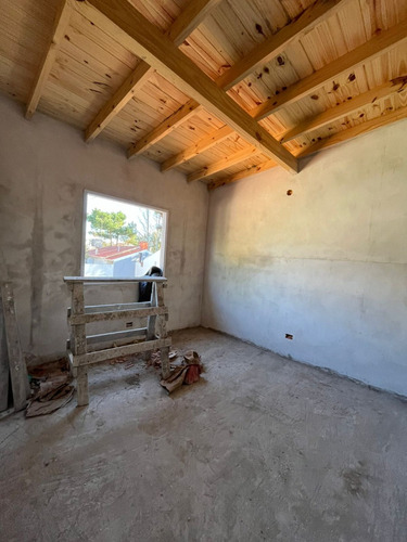 Venta Dúplex En Mar Del Tuyú, En Pozo Calle 6 Nº 7761, La Costa
