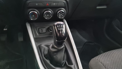 Imagem 6 de 10 de Chevrolet Onix Lt 1.0 Flex Mec