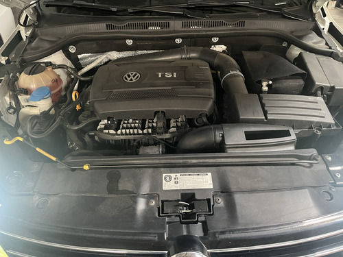 Volkswagen Jetta 2.0 Tsi Highline (mx) 4p