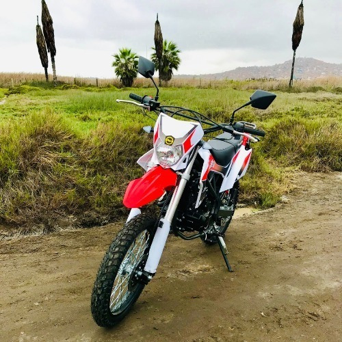 Imagen 6 de 18 de Motocicleta Makiba Todoterreno 150cc