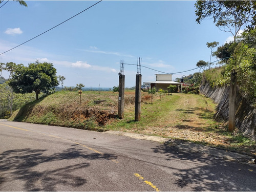 Venta De Casa De 3290mts2 En Jamundí, Jamundí 9591.
