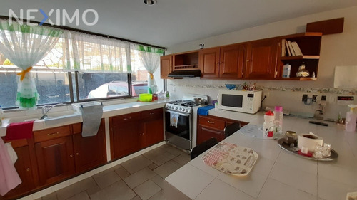 Imagen 2 de 18 de Casa En Venta En Arboledas Querétaro