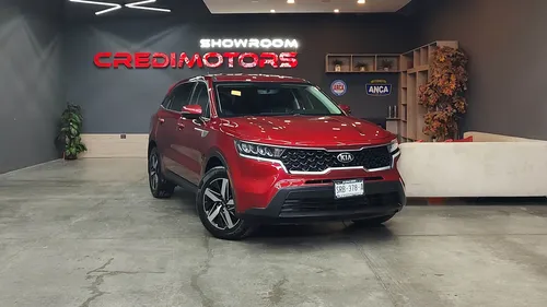 Kia Sorento 2.4 L4 EX Piel 7 Pasajeros At