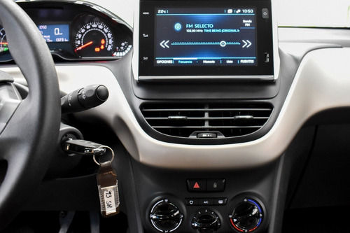 Imagen 8 de 15 de Peugeot 2008 1.6 Allure L/19 2021 La Plata 693