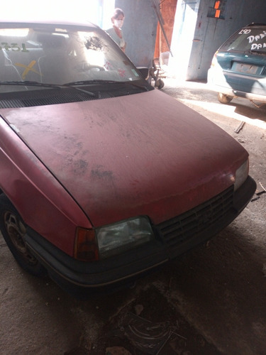 Imagem 4 de 8 de Sucata Kadett Sle 90/91 1.8 Gas Para Peças