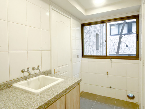 Increíble Departamento En Venta, Lo Barnechea 4d 3b 3e 1b