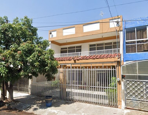 Casa En Venta En Guadalajara Eo