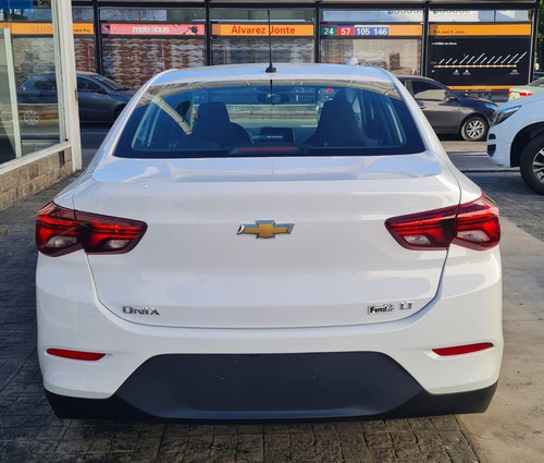 Imagen 13 de 19 de Nuevo Chevrolet Onix Plus Prisma Lt 2023 Tech 0km Smt 5