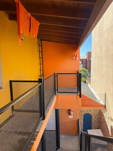 Complejo En Venta Pasaje Rapopor N°75 Y Ayacucho Precio U$d300.000
