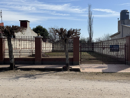 Terreno En 300m2 Villa San Isidro