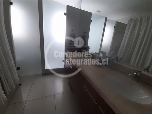 Imagen 17 de 30 de Casa En Venta En Las Condes