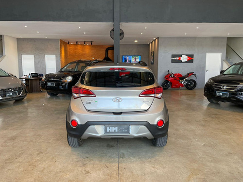 Imagem 6 de 11 de Hyundai Hb20x Style 1.6 (aut) Flex Automático