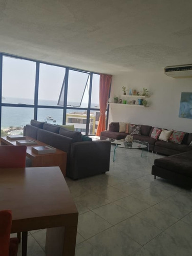 Bello Apartamento Con Vista Mar. Playa Moreno.