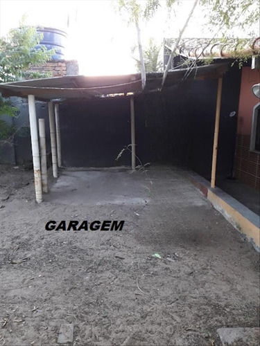 Oportunidade Imperdível! Vendo Casa Em Araruama São Vicente Na Região Dos Lagos-rj 1 Quarto-suíte Garagem Coberta(1 Vaga) E Descoberta(3 Vagas) Quintal Grande Com Frutíferas Varandão Em L