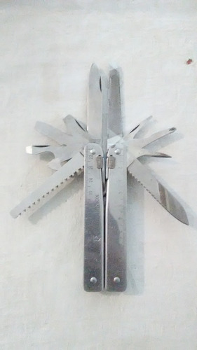 Alicate Multiuso Victorinox