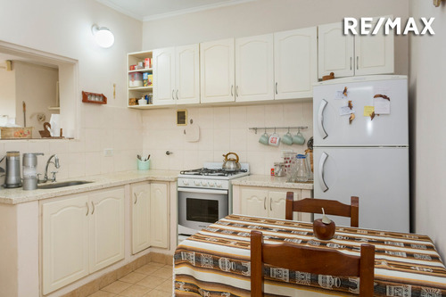 Casa 4 Dormitorios Venta La Aguada Terreno 7700 M2