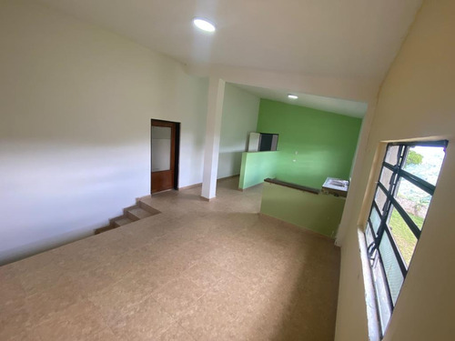 Excelente Oportunidad De Inversion Vendemos Terreno Con Casa En El Hatillo Em