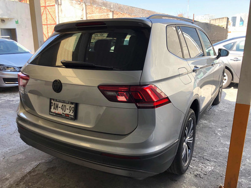 Imagen 4 de 15 de Volkswagen Tiguan 1.4 Comfortline Plus At 2020