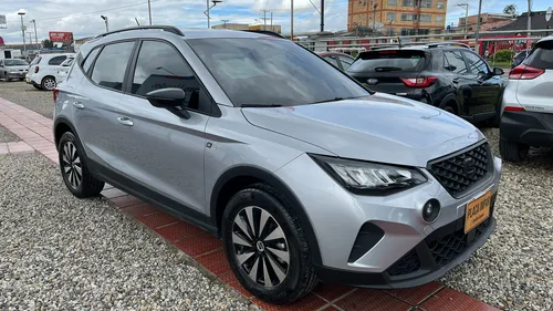 Seat Arona REFERENCE