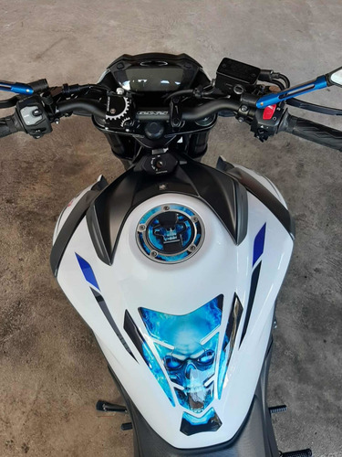 Imagem 3 de 6 de Suzuki Gsx S750