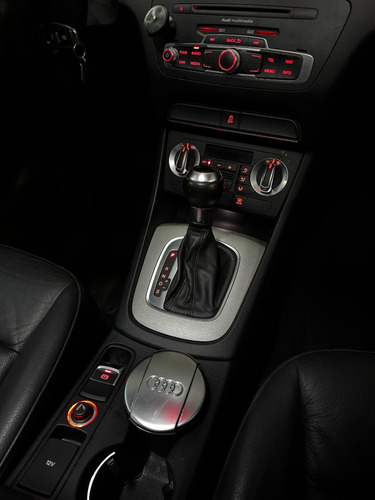 Audi Q3 2.0 TFSI AMBIENTE QUATTRO 4P GASOLINA S TRONIC