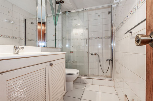 Departamento En Venta De 3 Dorm. En Las Condes