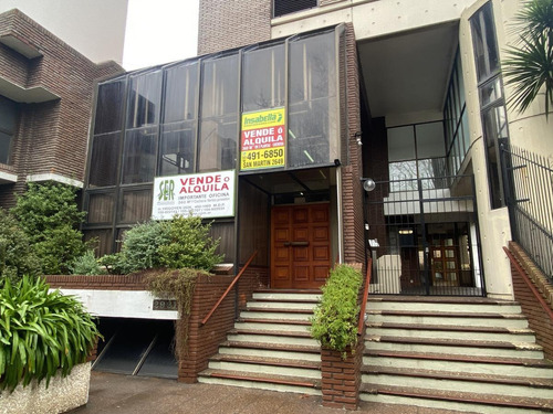 Imagen 1 de 19 de Local - Centro