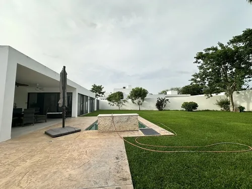 Casa En Venta En Botánico Residencial De 1 Planta