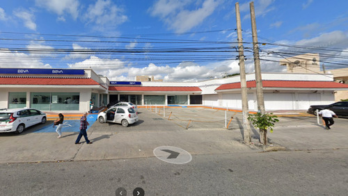 Local Comercial En Renta En Colonia Cancún Centro, Benito Juárez, Quintana Roo