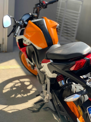 Imagen 2 de 10 de Honda Cb190r Repsol