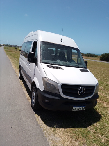 Imagen 10 de 20 de Mercedes-benz Sprinter 2016 2.1 415 Combi 3665 150cv 15+1 Te