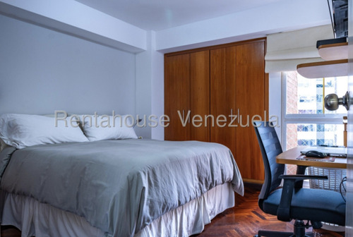 Mls #23-2690comodo Apartamento Ubicado En Zona Privilegiada
