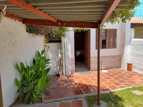Imagen 7 de 13 de Alquilar, Barra Brasil Apartamento 5 Pers 1 D La Playa $1000 Leer Bien