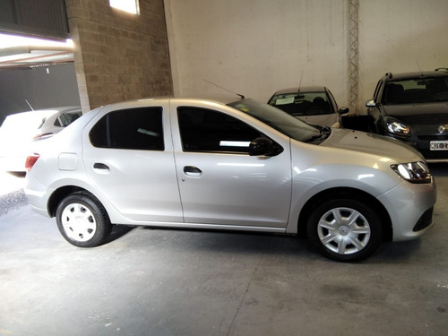 Renault Logan Aut 1.6 (2014)