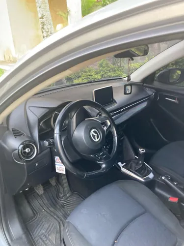 Mazda 2 1.5 Touring