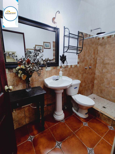 Hermosa Propiedad Integrada Por Dos Lindas Casas Coloniales