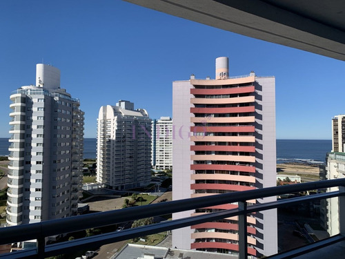 Imagen 26 de 26 de Departamento De 3 Dormitorios, Con Excelente Vista A La Playa Brava, Full Amenities.