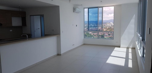 Venta De Apartamento En Ph Maui De Costa Del Este 20-6203