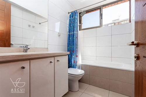 Departamento En Venta De 3 Dorm. En Las Condes
