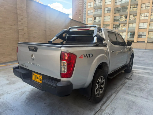 Renault Alaskan 2.4 Mt Diesel 4x4