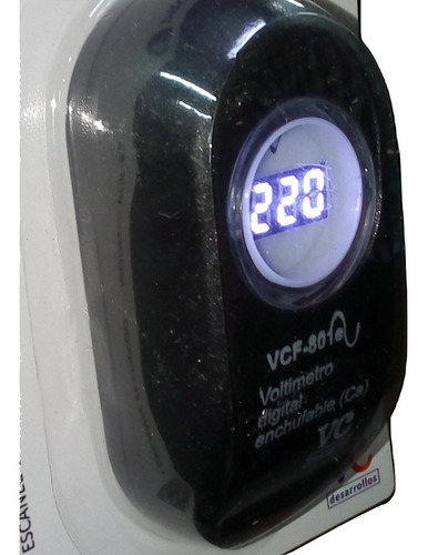 Voltimetro Digital Led 220v Enchufable Ca Negro Protovolt 