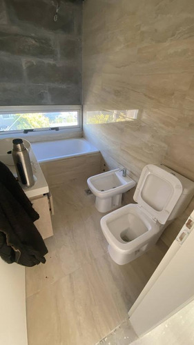 Imagen 22 de 22 de Casa En Venta - San Sebastián, Area 5