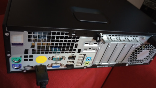 Cpu Hp Elitedesk Amd A12 8870 De 3.7ghz, 16gb Ram (Usado)