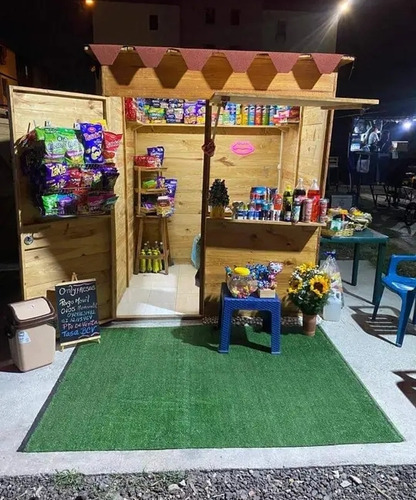 Kiosko De Madera