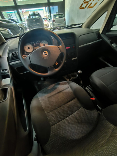 Fiat Idea 1.4 Elx Flex 5p