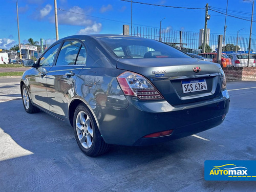 Geely Emgrand EC7 -